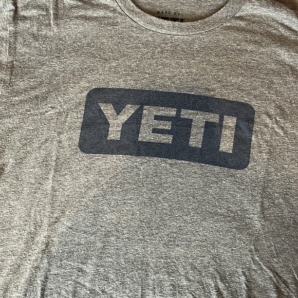 Yeti T-shirt - Picture 2 of 3